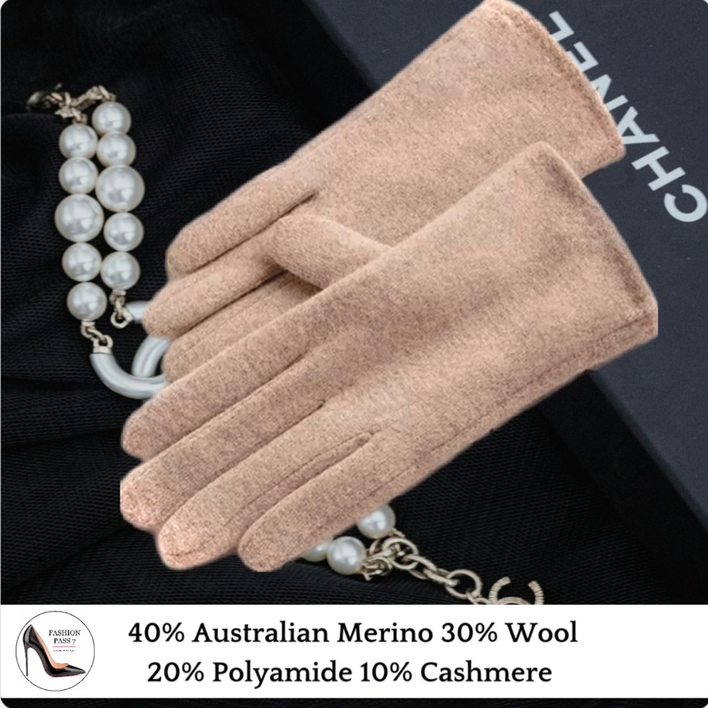 Luxury Cashmere Merino Wool Gloves Classic Beige Tan Winter Mitten Fleece inside